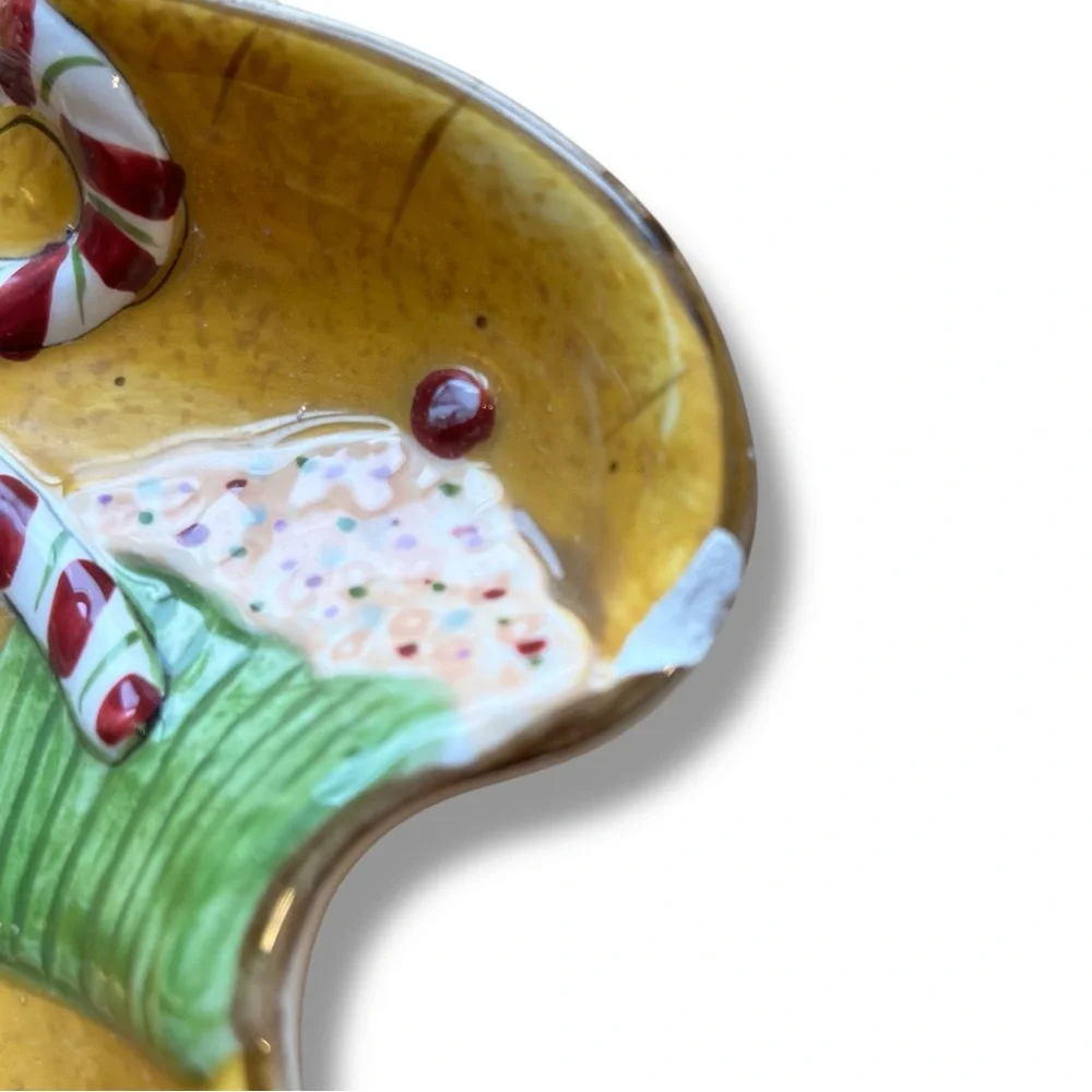 Holiday Treats Festive Gingerbread Man Candy Dishes